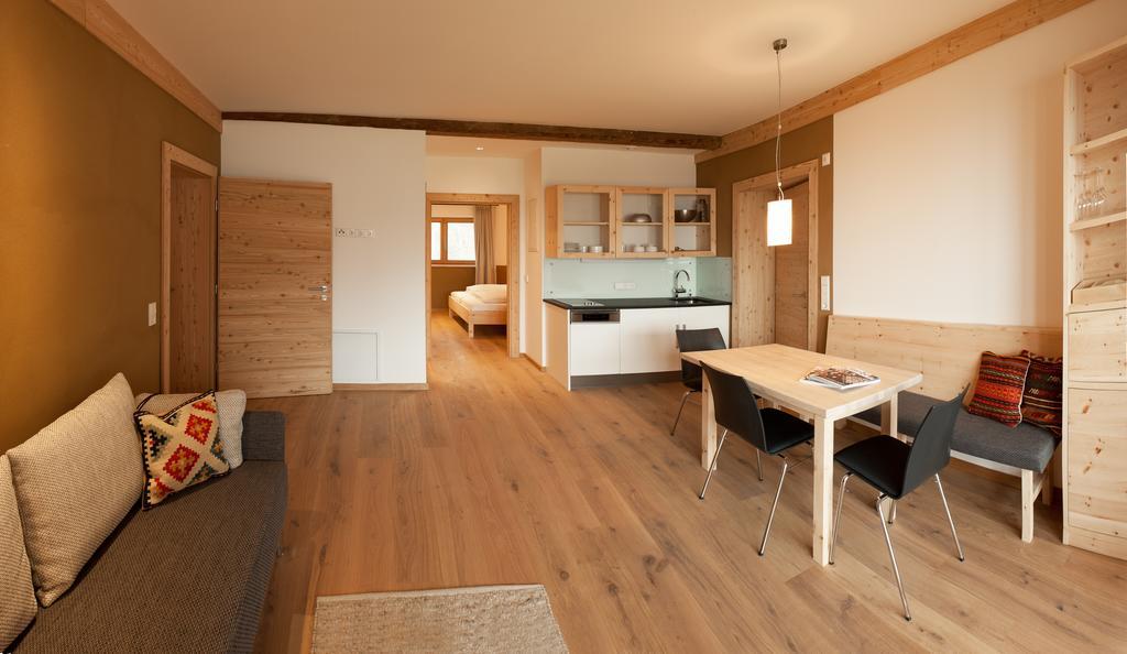 Appartamento Der Weber - Haus Der Zukunft Hermagor-Pressegger See Esterno foto