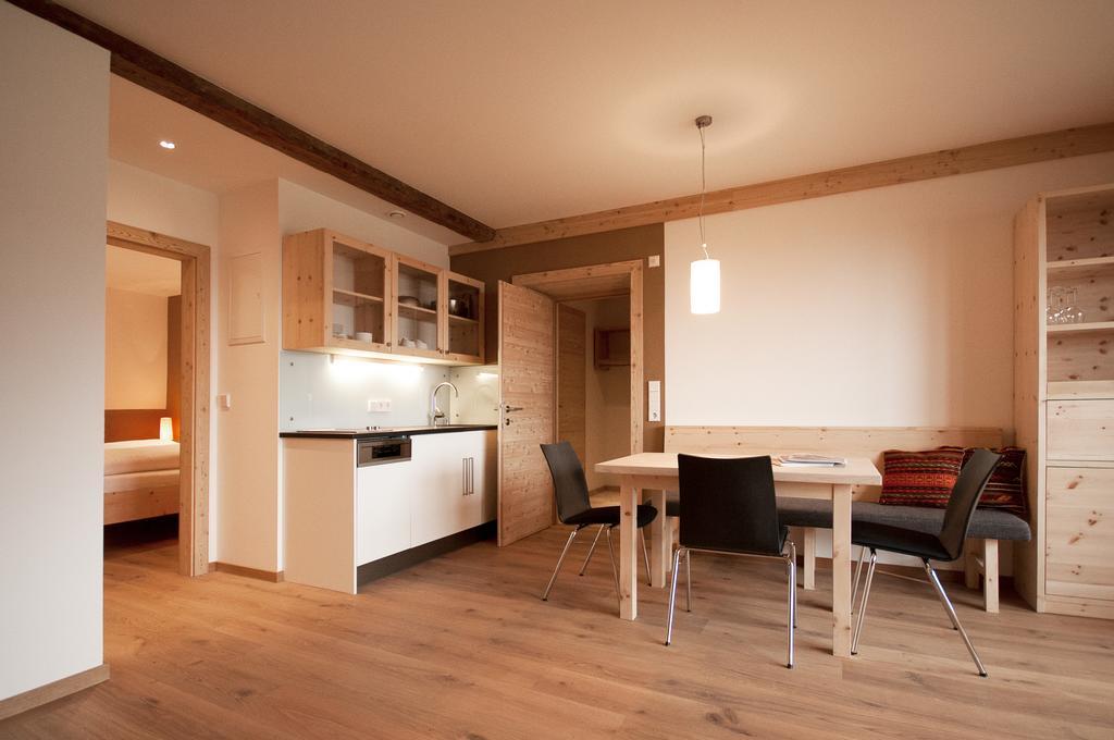 Appartamento Der Weber - Haus Der Zukunft Hermagor-Pressegger See Esterno foto