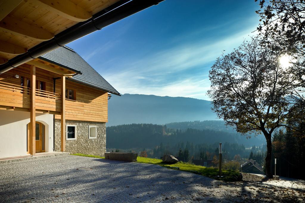 Appartamento Der Weber - Haus Der Zukunft Hermagor-Pressegger See Esterno foto