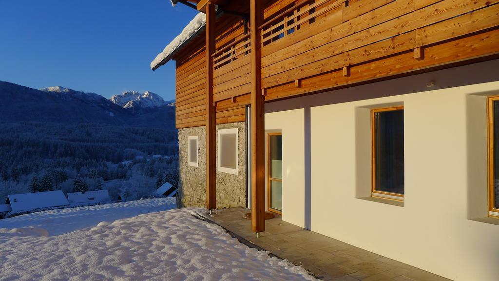 Appartamento Der Weber - Haus Der Zukunft Hermagor-Pressegger See Esterno foto